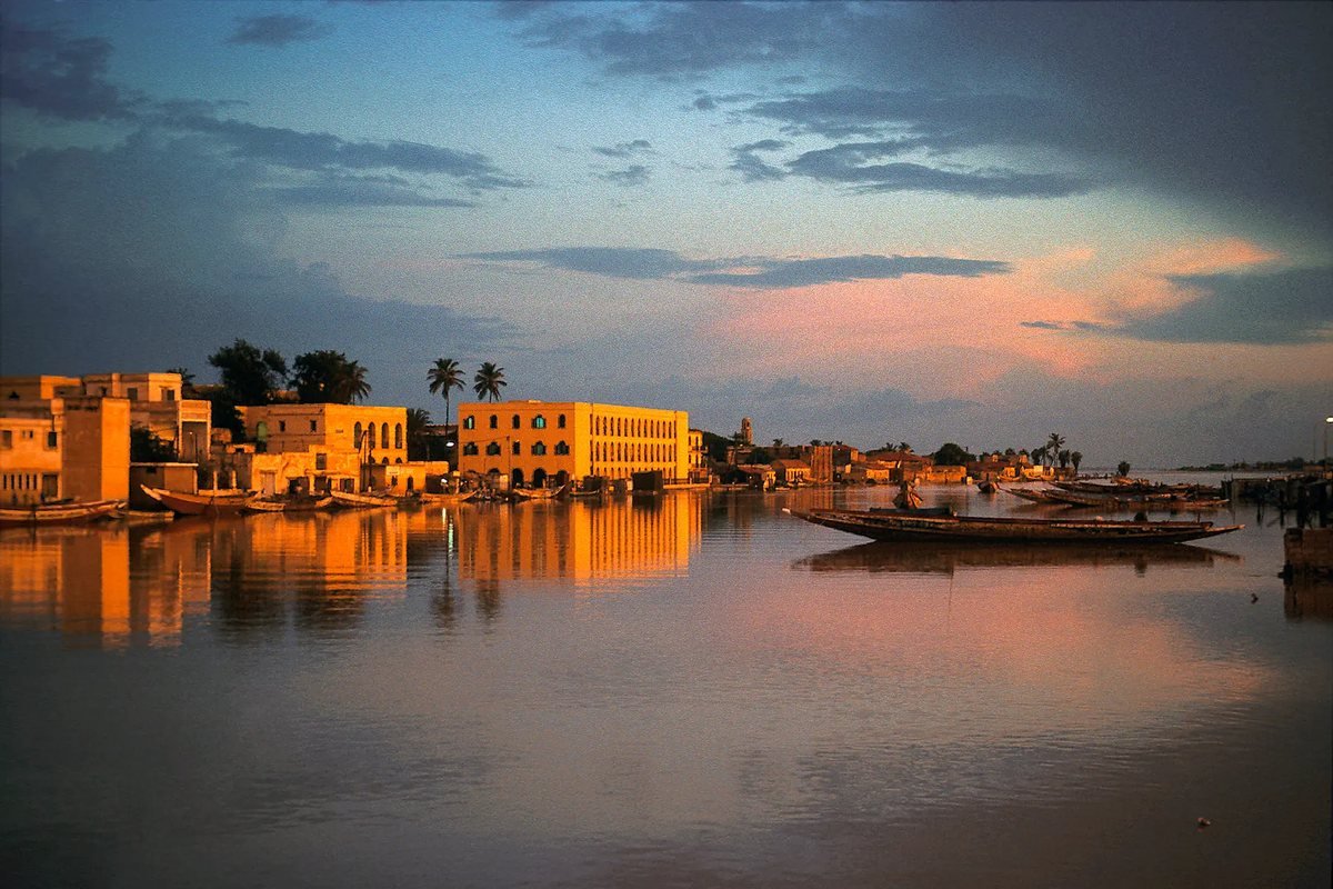 The Saint-Louis quays at sunset